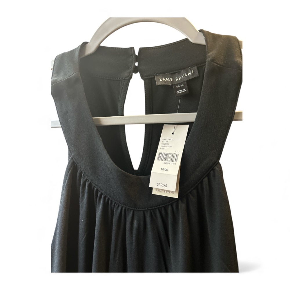 ⭐️⭐️⭐️HOST PICK⭐️⭐️⭐️LANE BRYANT BLACK HALTER NECK BELTED TOP-NWT - Picture 6 of 6